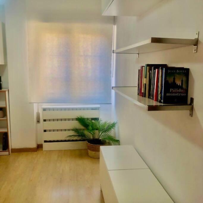 Apartament Nuevo Con Piscina A 2 Minutos Estacion Tren Ave Saragossa Zewnętrze zdjęcie